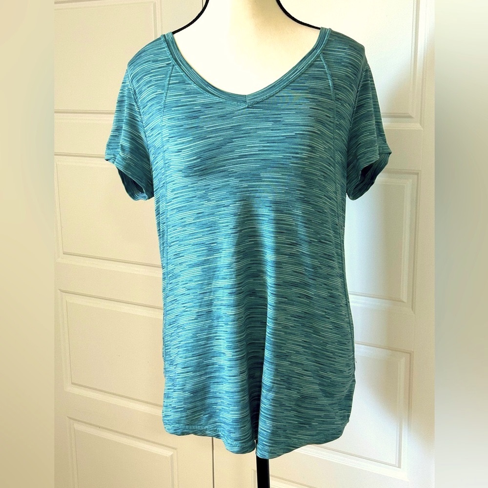 Xersion Blue Green Women's Athletic Top - Picture 1 of 9